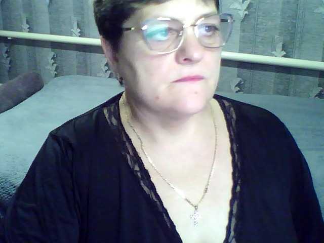 ElzaJewel's BongaCams show and profile