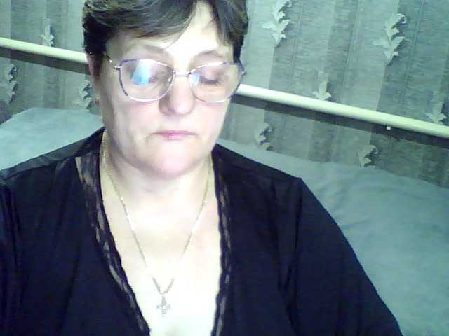 ElzaJewel's BongaCams show and profile