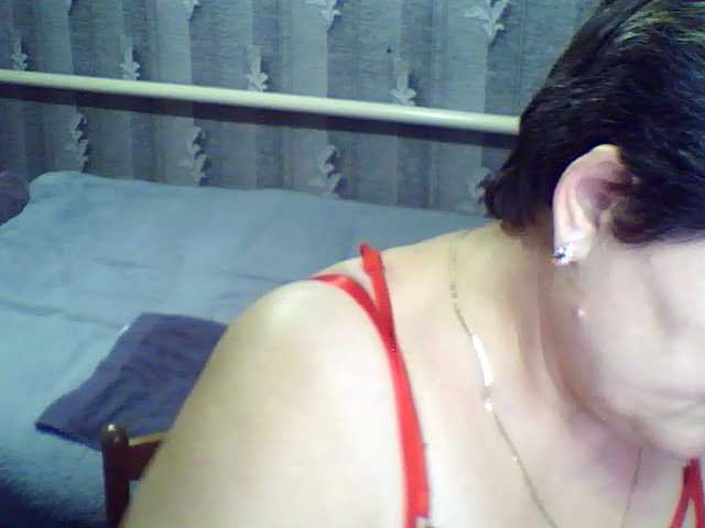 ElzaJewel's BongaCams show and profile