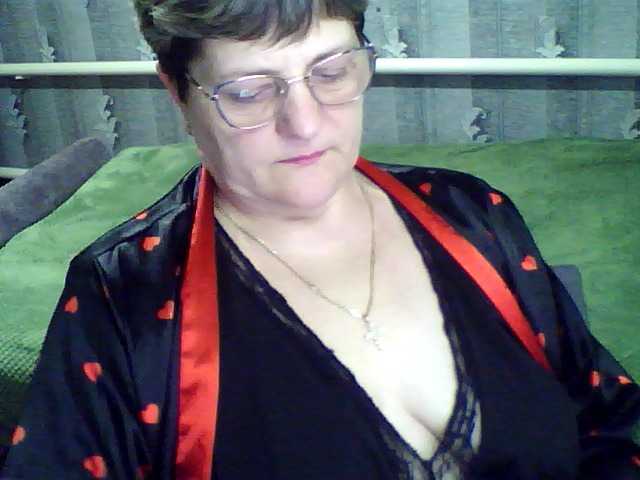 ElzaJewel's BongaCams show and profile