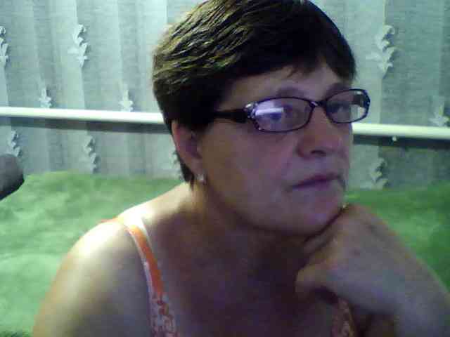 ElzaJewel webcam