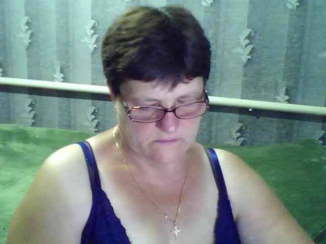 ElzaJewel Live Webcam on BongaCams