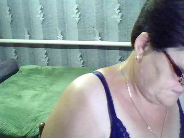 ElzaJewel webcam