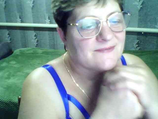 ElzaJewel bongacams