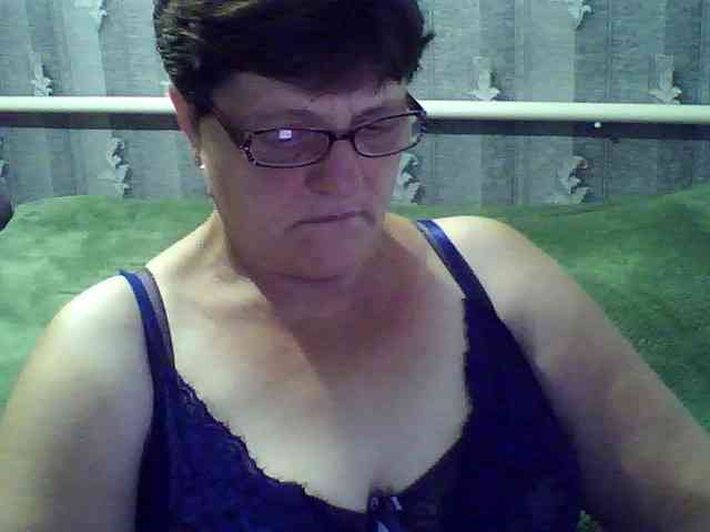 ElzaJewel webcam