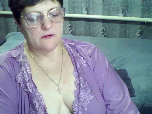 ElzaJewel Live Webcam on BongaCams