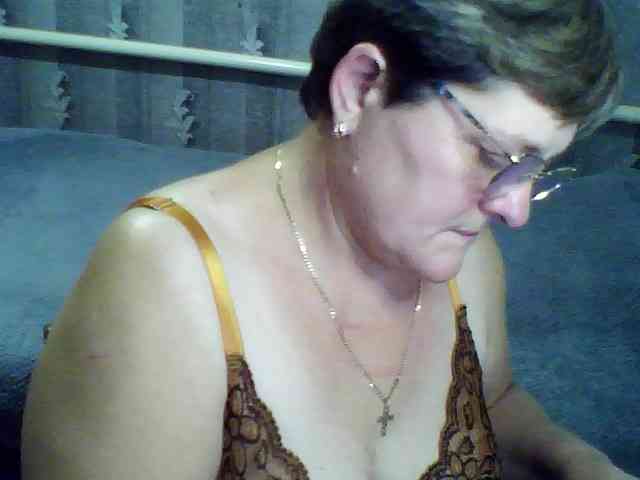 ElzaJewel webcam