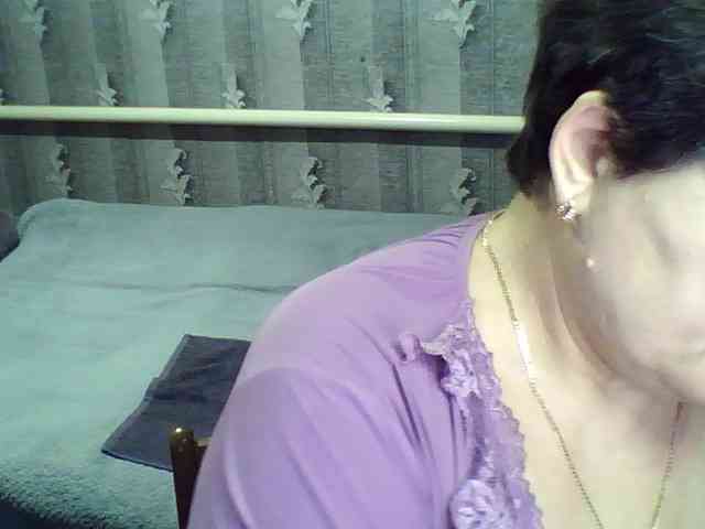 ElzaJewel Live Webcam on BongaCams