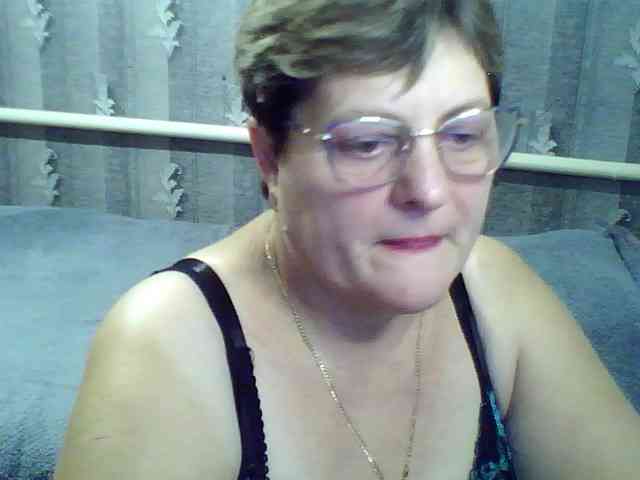 ElzaJewel bongacams