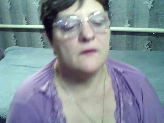 ElzaJewel Live Webcam on BongaCams