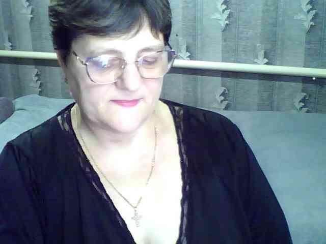 ElzaJewel Live Webcam on BongaCams