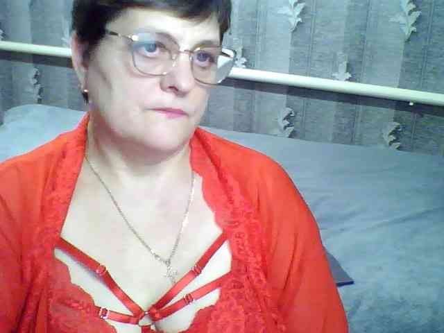 ElzaJewel Live Webcam on BongaCams