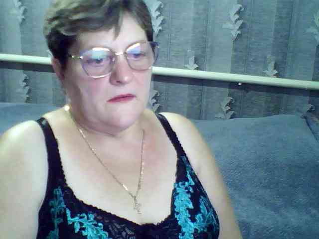 ElzaJewel bongacams