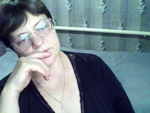 ElzaJewel Live Webcam on BongaCams