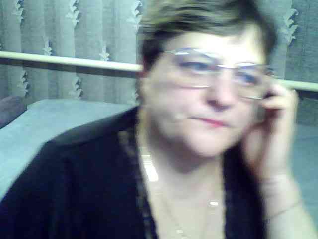 ElzaJewel Live Webcam on BongaCams