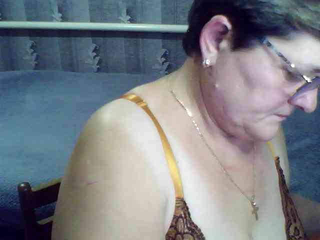 ElzaJewel webcam