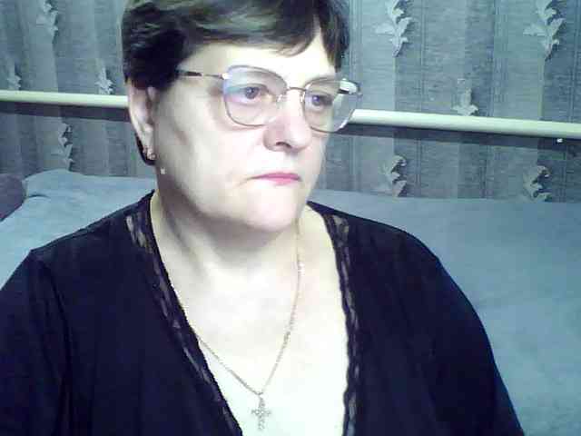 ElzaJewel Live Webcam on BongaCams