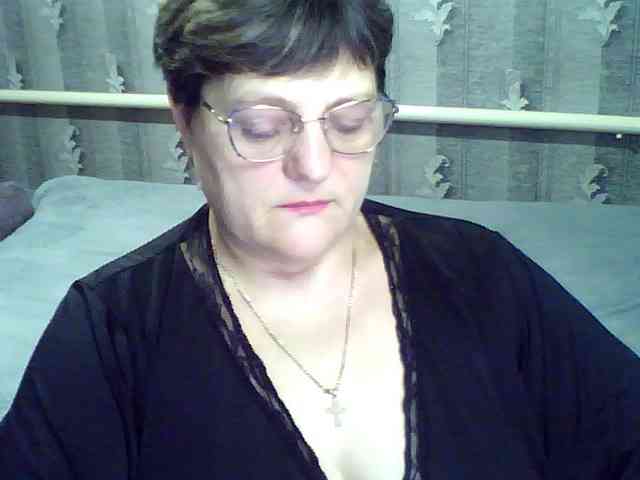 ElzaJewel Live Webcam on BongaCams