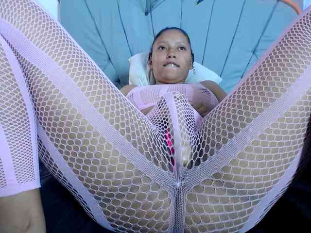 Franci-hot4 webcam