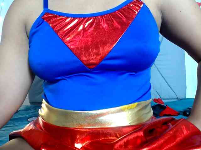 Franci-hot4 Live Webcam on BongaCams