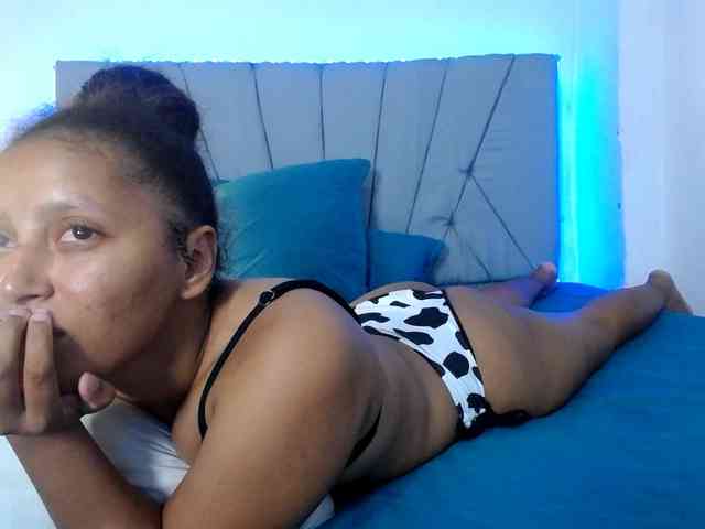 Franci-hot4 webcam