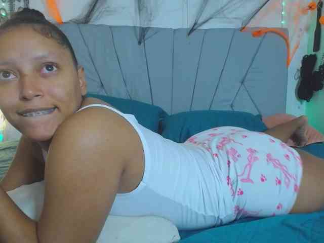 Franci-hot4 webcam