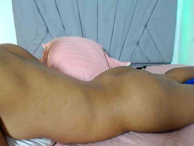 Franci-hot4 webcam