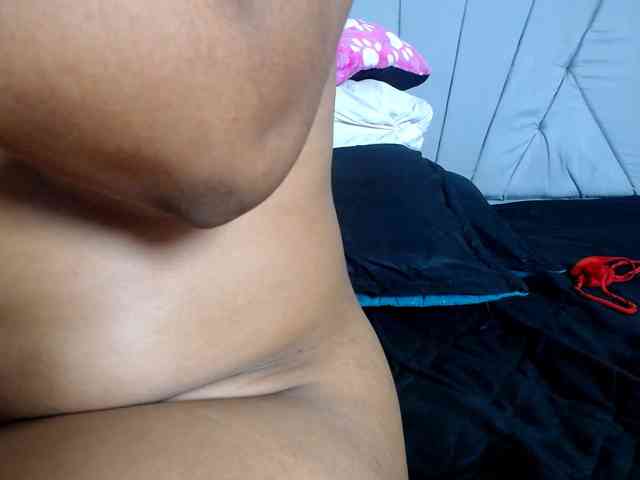 Franci-hot4 webcam