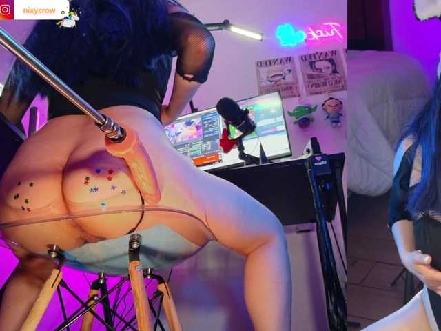 Nixycrow11's BongaCams show and profile