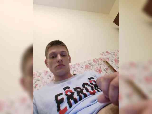 gregusan028 Live Webcam on BongaCams