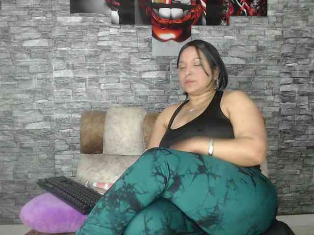 Danna-Paolaa Danna-Paolaa