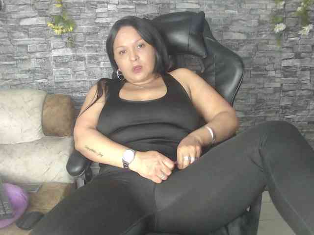Danna-Paolaa webcam