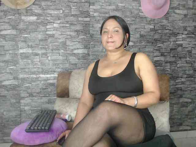 Danna-Paolaa Danna-Paolaa