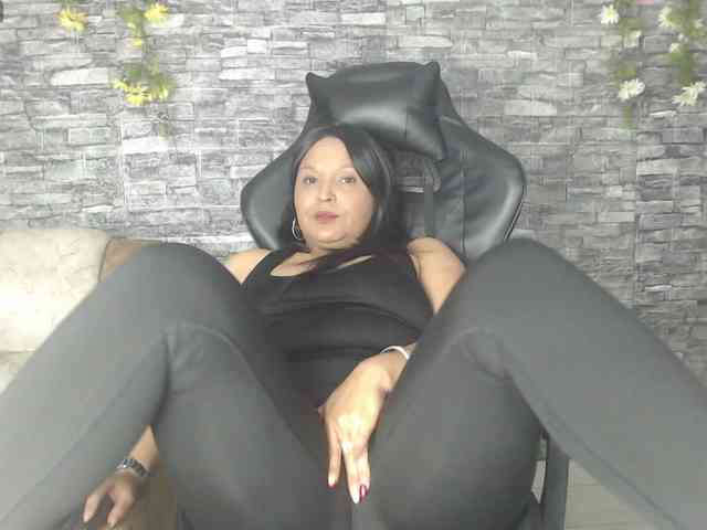 Danna-Paolaa webcam