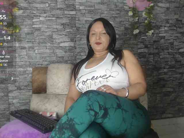 Danna-Paolaa webcam