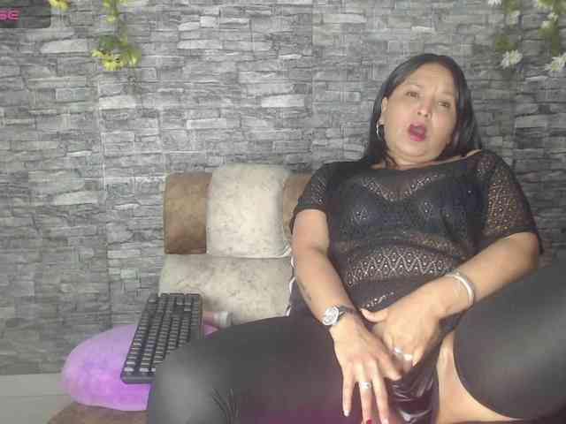 Danna-Paolaa Danna-Paolaa