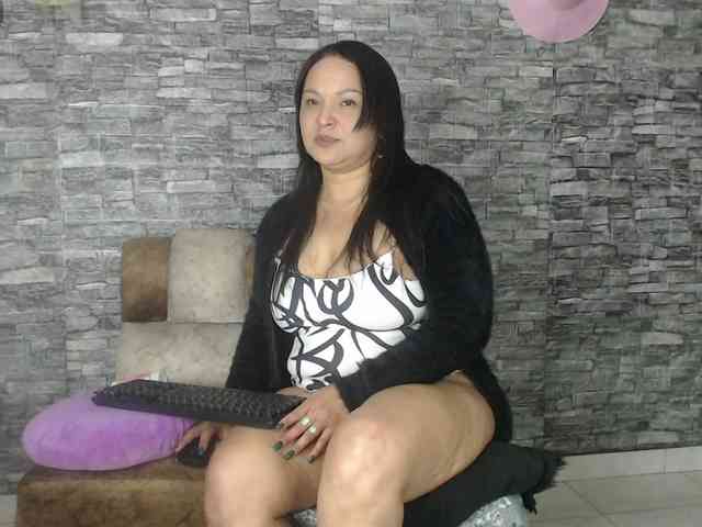 Danna-Paolaa Danna-Paolaa