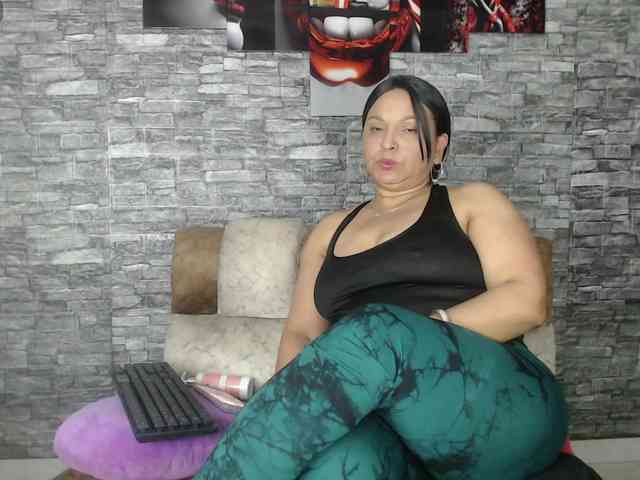 Danna-Paolaa Danna-Paolaa