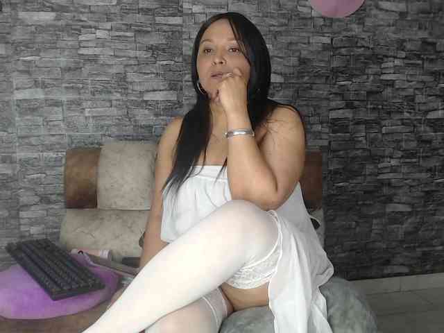 Danna-Paolaa Danna-Paolaa