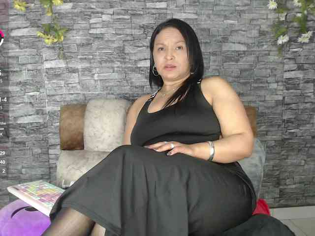Danna-Paolaa webcam