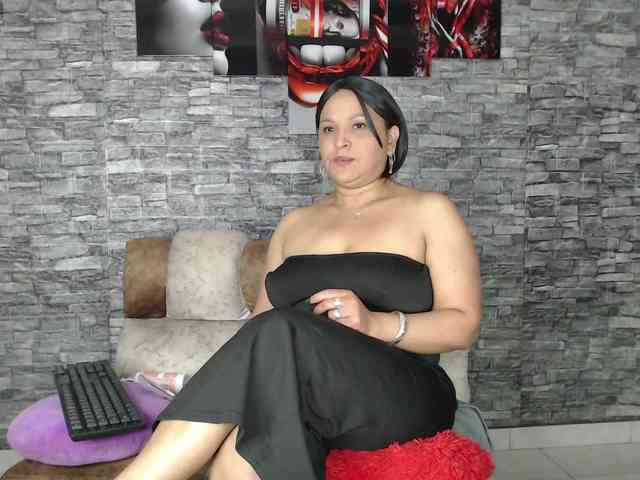 Danna-Paolaa Danna-Paolaa