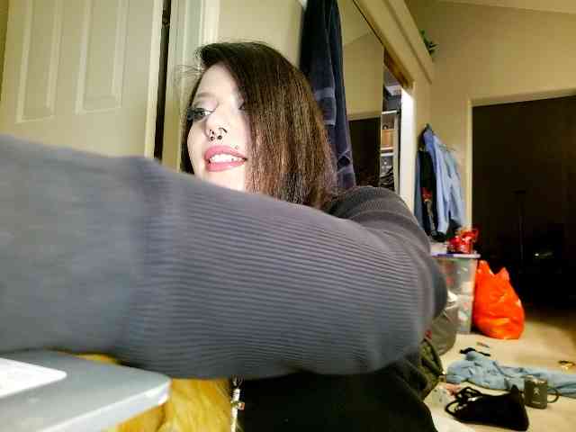 pleasantdinosaurus7537 webcam