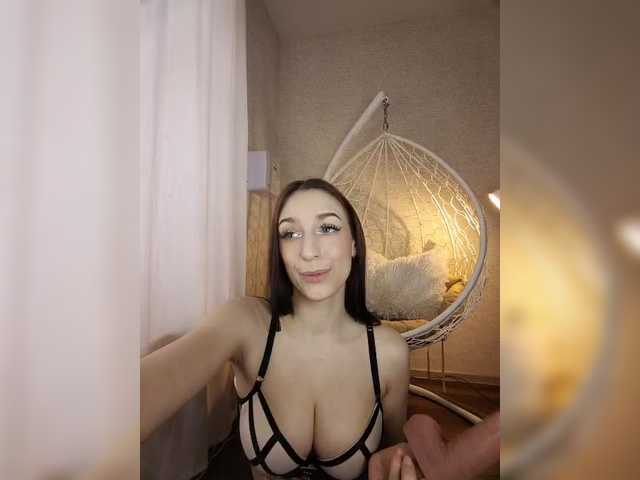 JanetOlson's BongaCams show and profile