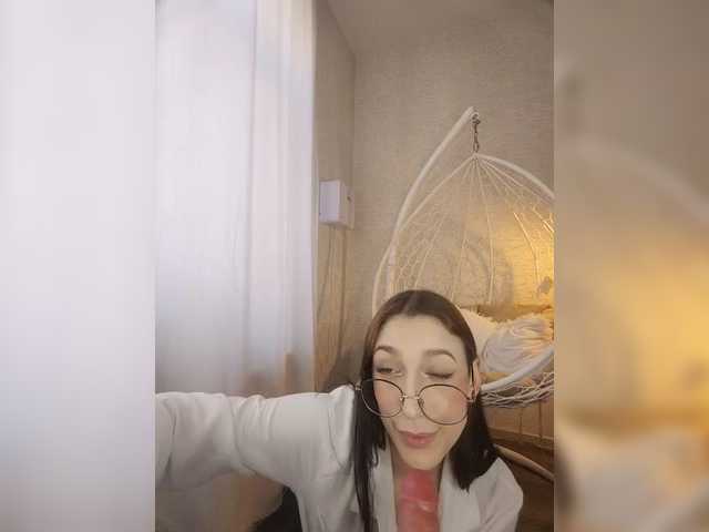 JanetOlson's BongaCams show and profile