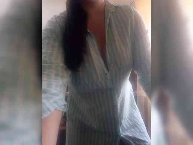 AnnaSova webcam
