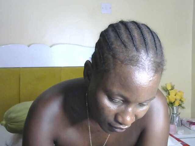 BradBubble's BongaCams show and profile