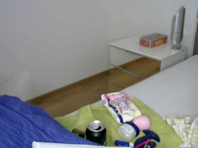 BradBubble webcam bongacams model stream image