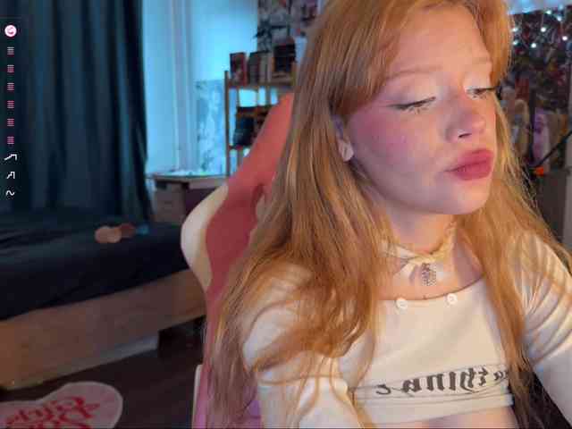 Boobsybootie webcam