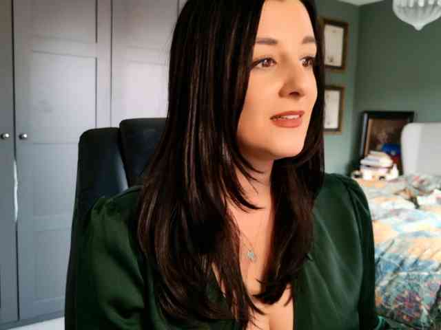 magicinabox Live Webcam on BongaCams