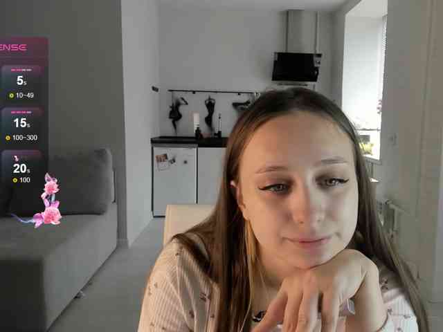 Mariahiness18 webcam